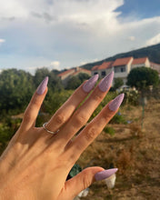 Load image into Gallery viewer, Lila